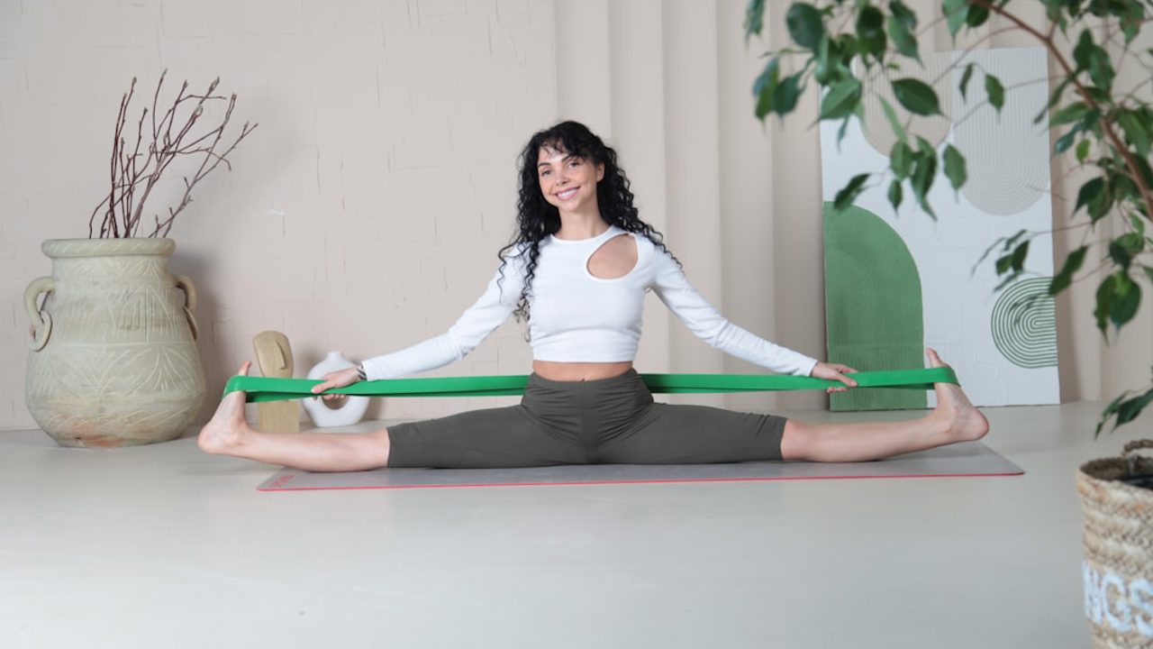 Pilates For Shoulder Impingement: How To Improve Scapular Control And Upper Body Strength