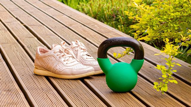 Common Healthy Living Mistakes: 7 Practical Fixes for Nutrition, Exercise, Sleep, and Motivation