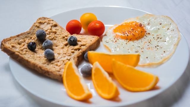 Breakfast and Meal Timing for Insulin Resistance: How to Plan Snacks