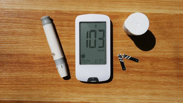How to Balance Blood Sugar: Nutrition and Daily Habits