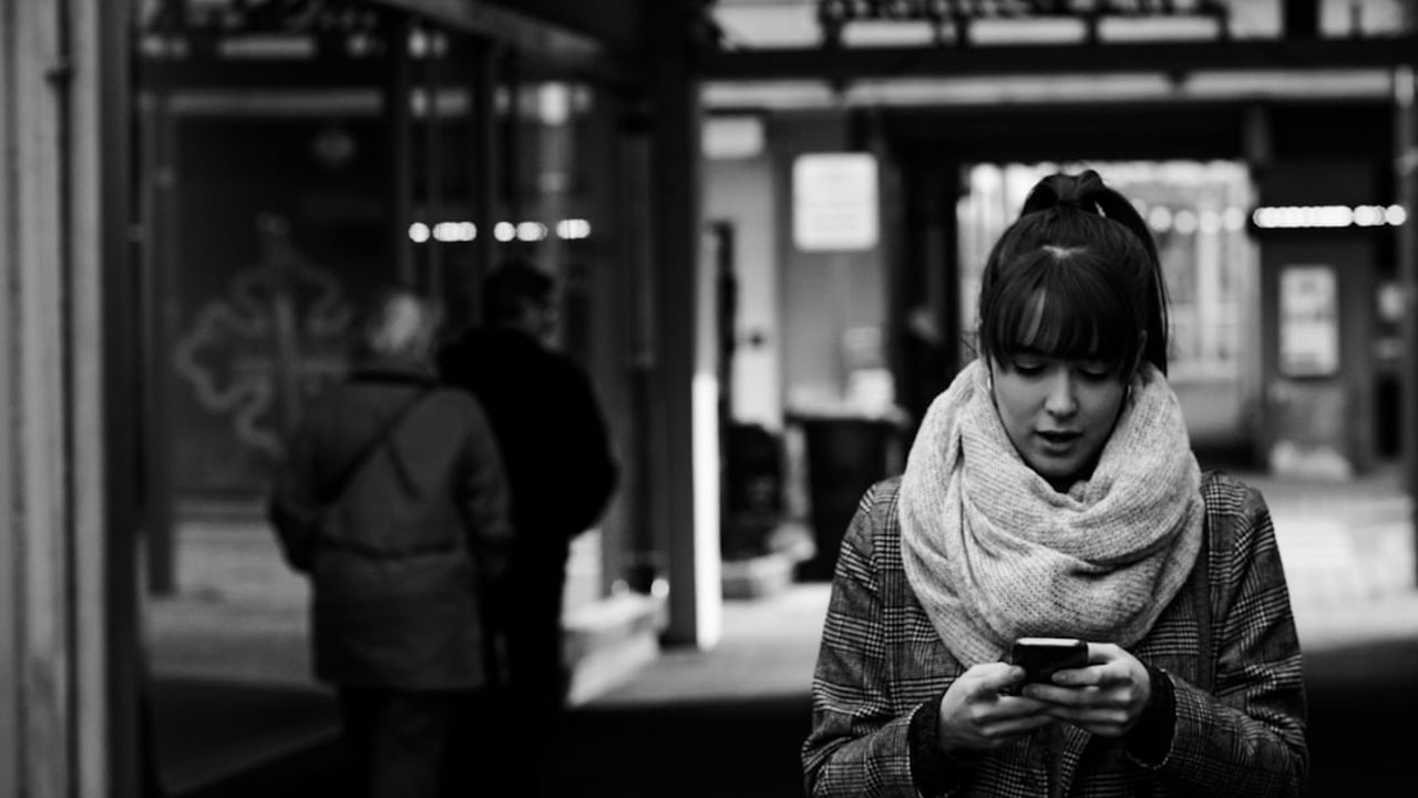 What Is Social Comparison? How to Protect Self-Worth and Break Free From the Comparison Trap