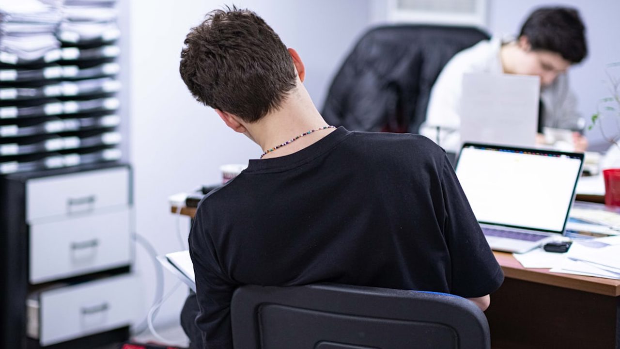 What Are Micro-Movement Strategies and How to Use Them Throughout the Day?