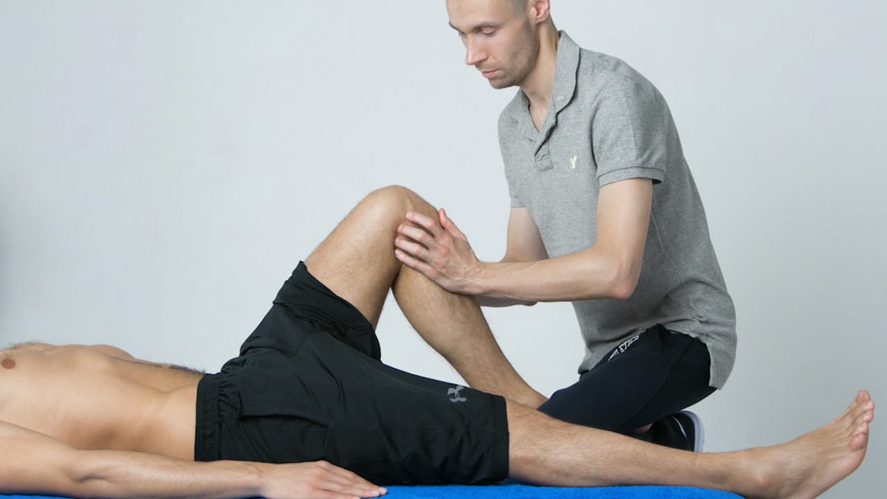 What Is Reformer Pilates for Beginners? Spring Settings, Equipment Use, and Safety Tips