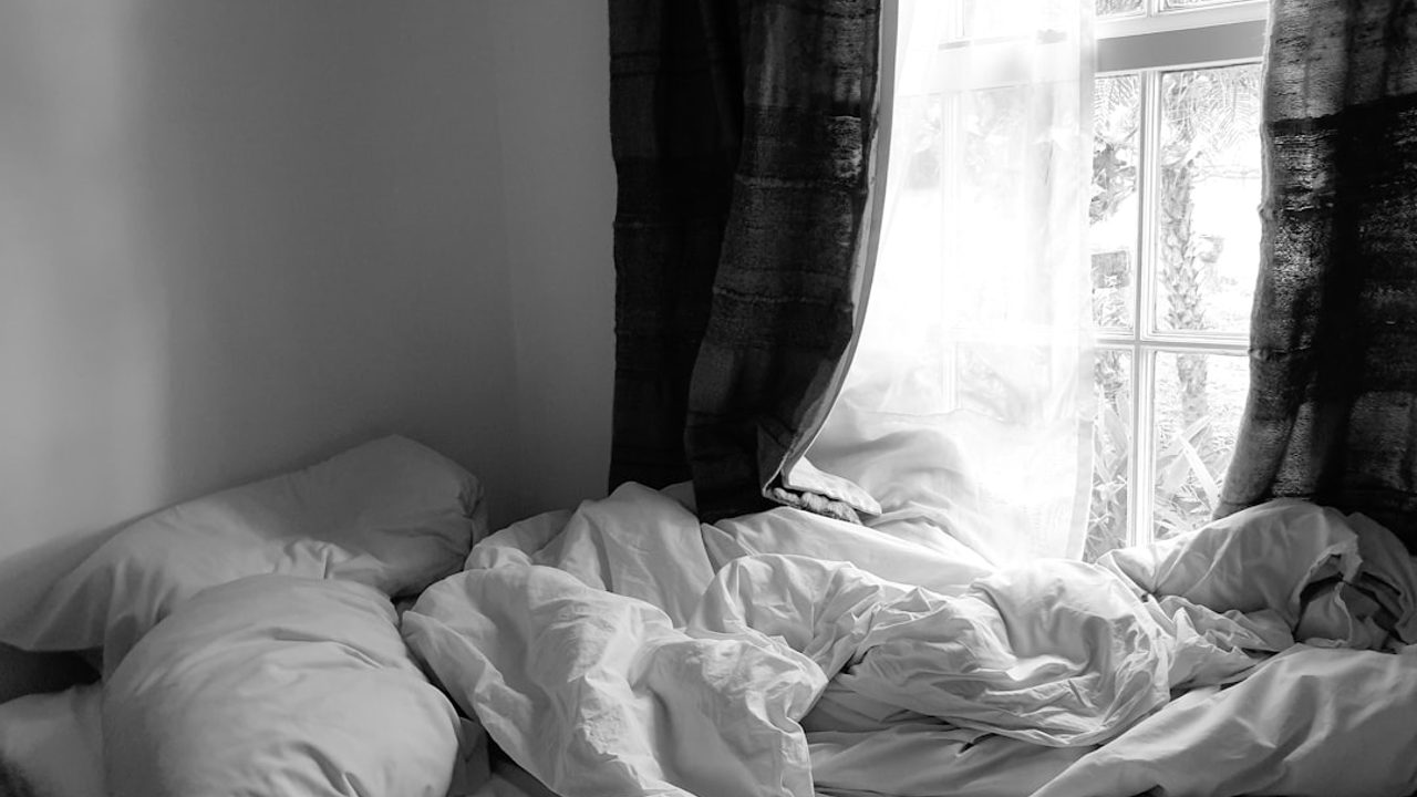 Causes of Waking Up Tired in the Morning and Ways to Wake Up More Energized